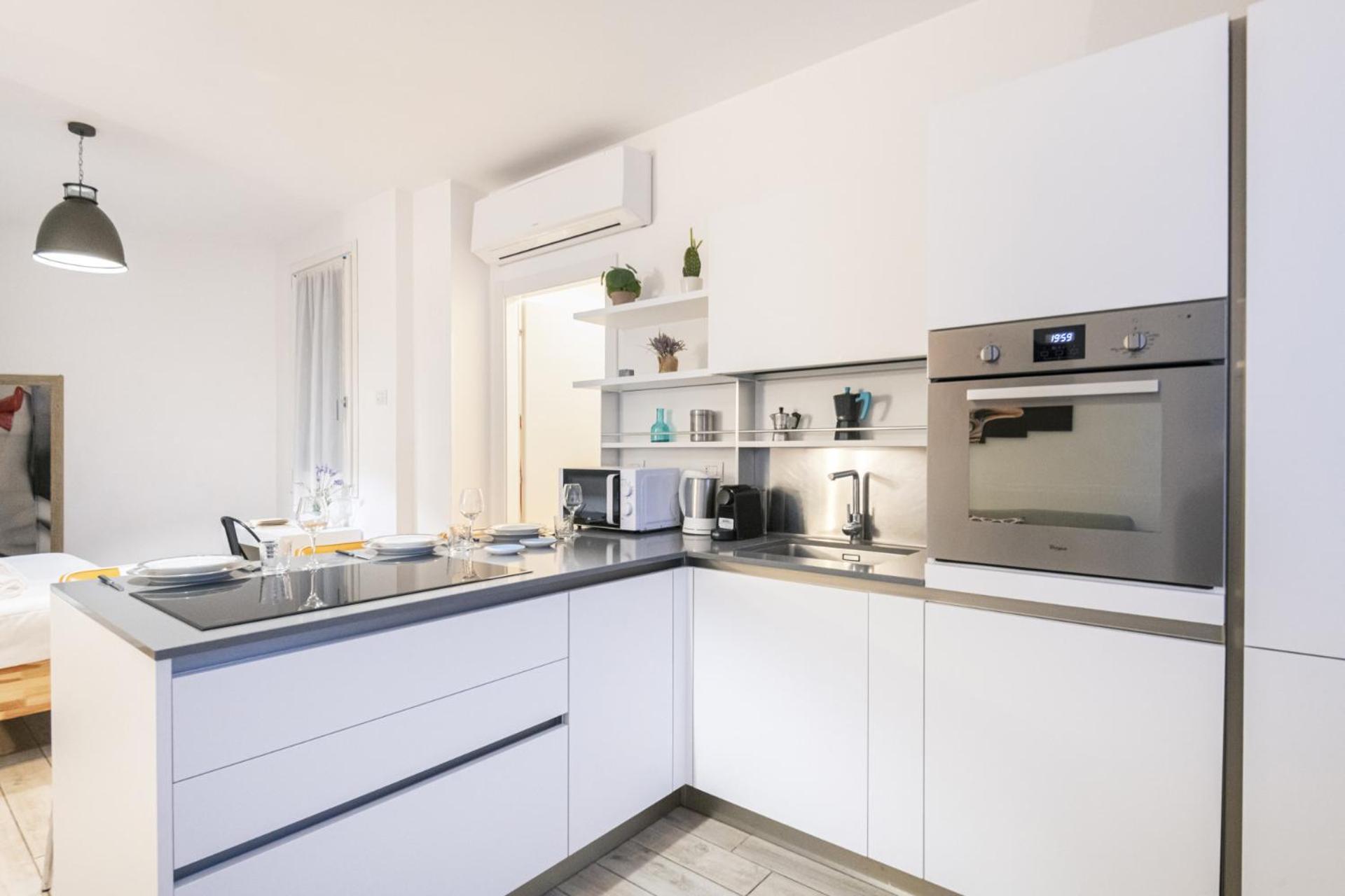 Easylife - Rilassati Con Stile Sui Navigli Milan